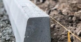 Установка бордюров для тротуарной плитки в Гусе-Хрустальном - цена от 856 руб.