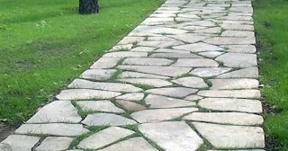 Профессиональная укладка камня на дорожки в Гусе-Хрустальном в октябре