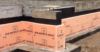 Утепление мелкозаглубленного фундамента в Гусе-Хрустальном в октябре